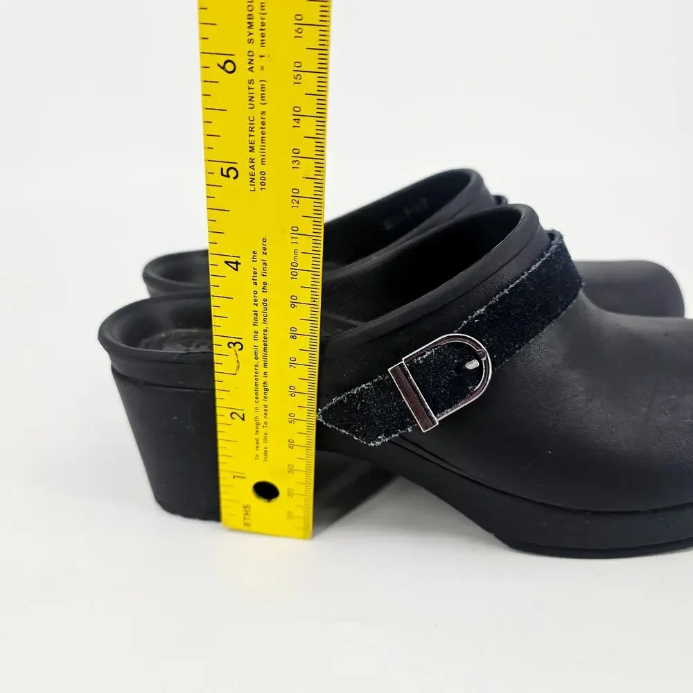Crocs Sarah Clogs Shoes Womens Size 8 Black Mules Slip-On Dual Comfort Nurse - Picture 5 of 8